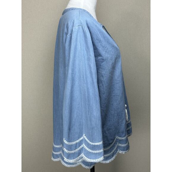 Blue Chambray Women’s Blouse XL V-Neck Tasseled Tie White Embroidered Trim - Picture 6 of 15